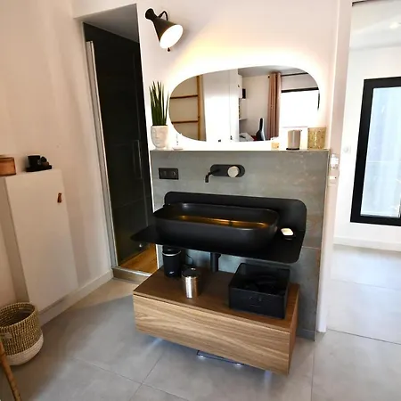 Hébergement de vacances Maison De Village Rénovée ! *