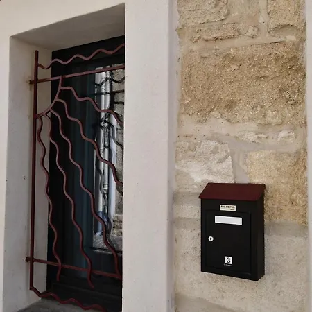 Maison De Village Renovee ! Ferienhaus *