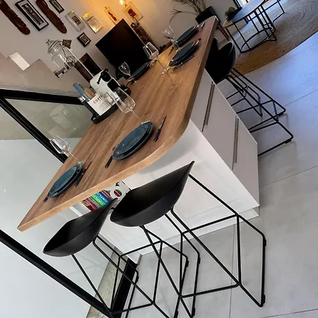 Maison De Village Renovee ! Ferienhaus