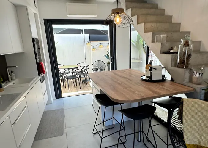 別荘 Maison De Village Renovee !